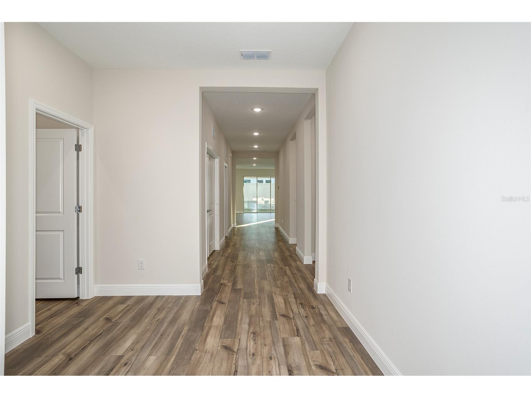 33489 Hammock Beach Way Dade City FL 33525 TB8455618 image9