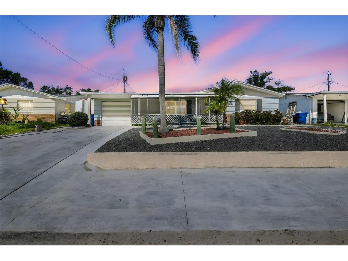 3349 Clydesdale Drive Holiday FL 34691 TB8378165 image1