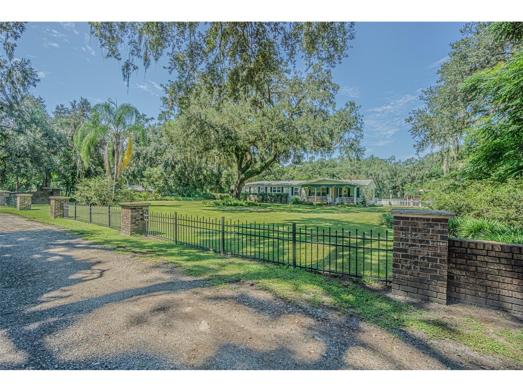 3349 Oakwood Drive Wesley Chapel FL 33543 TB8420321 image6