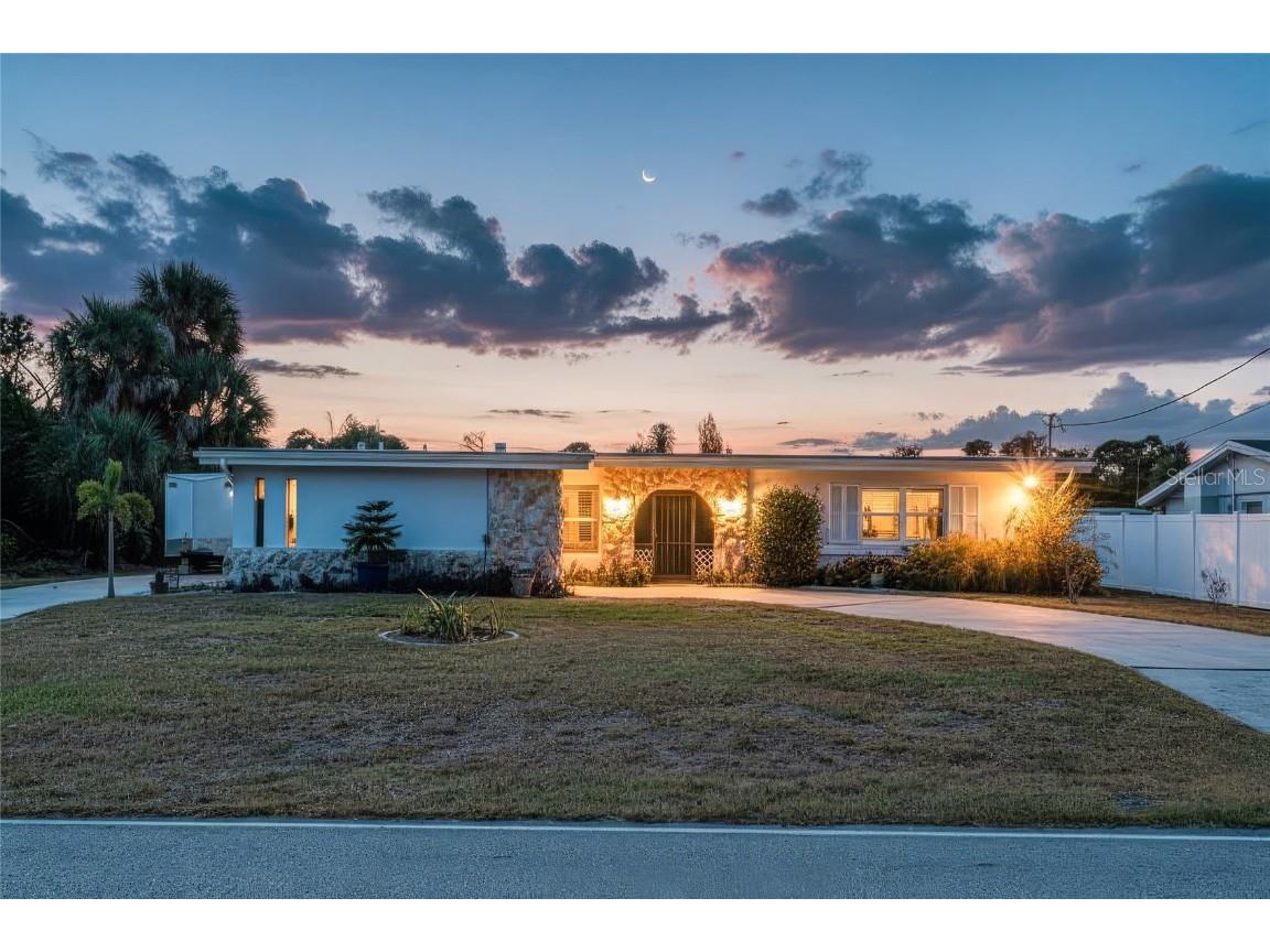 3349 Rock Creek Drive Port Charlotte FL 33948 OM714331 image1