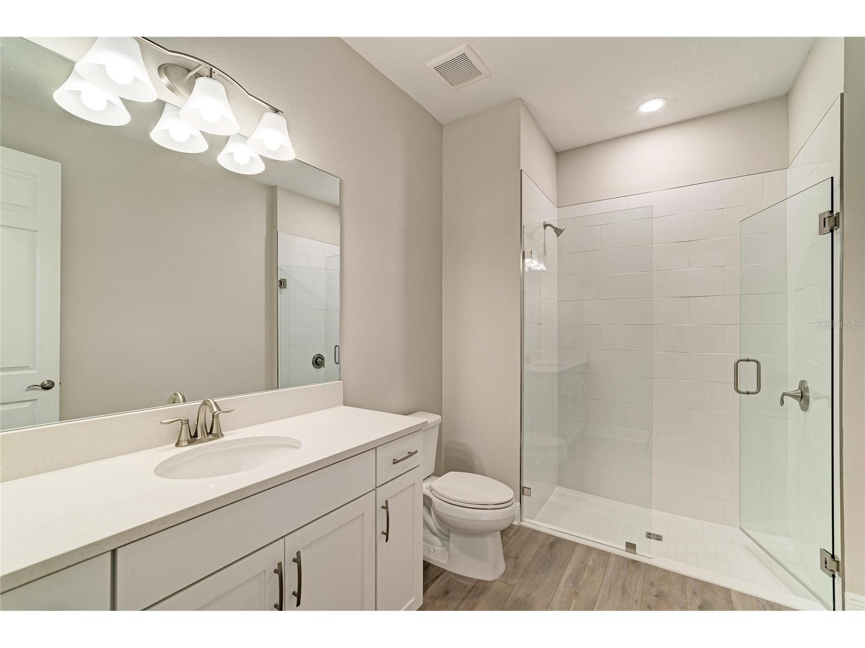 33496 Twilight Sea Place Dade City FL 33525 TB8476923 image27