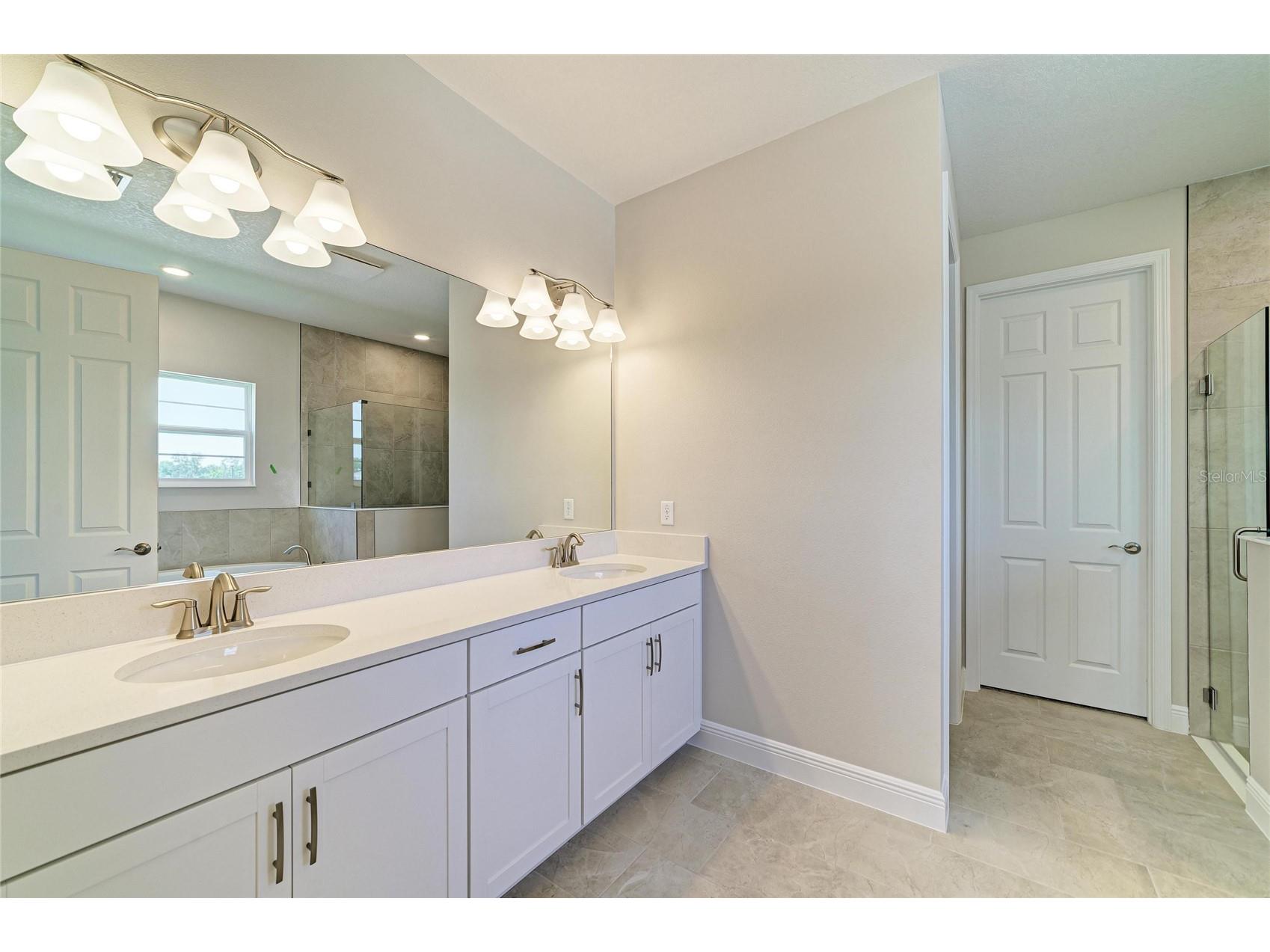 33496 Twilight Sea Place Dade City FL 33525 TB8476923 image7