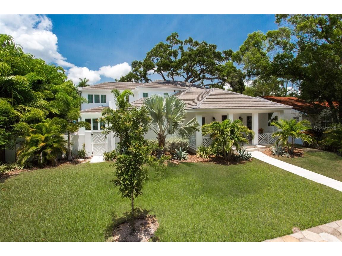 335 16th Avenue NE Saint Petersburg FL 33704 U8193863 image1