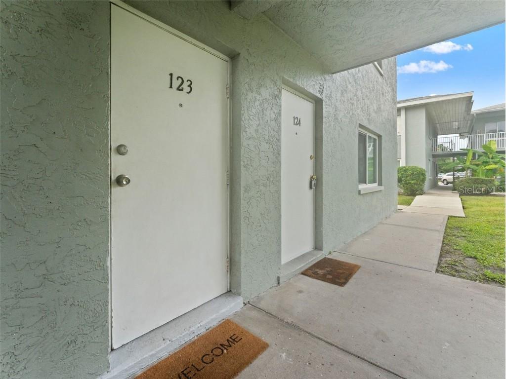 335 47th Avenue N #244 Saint Petersburg FL 33703 TB8425530 image9