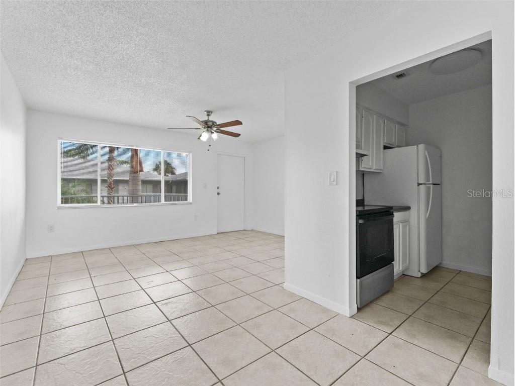 335 47th Avenue N Saint Petersburg FL 33703 TB8425350 image57