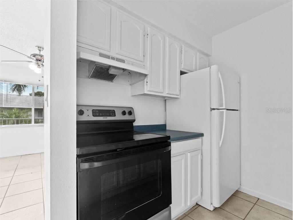 335 47th Avenue N Saint Petersburg FL 33703 TB8425350 image58