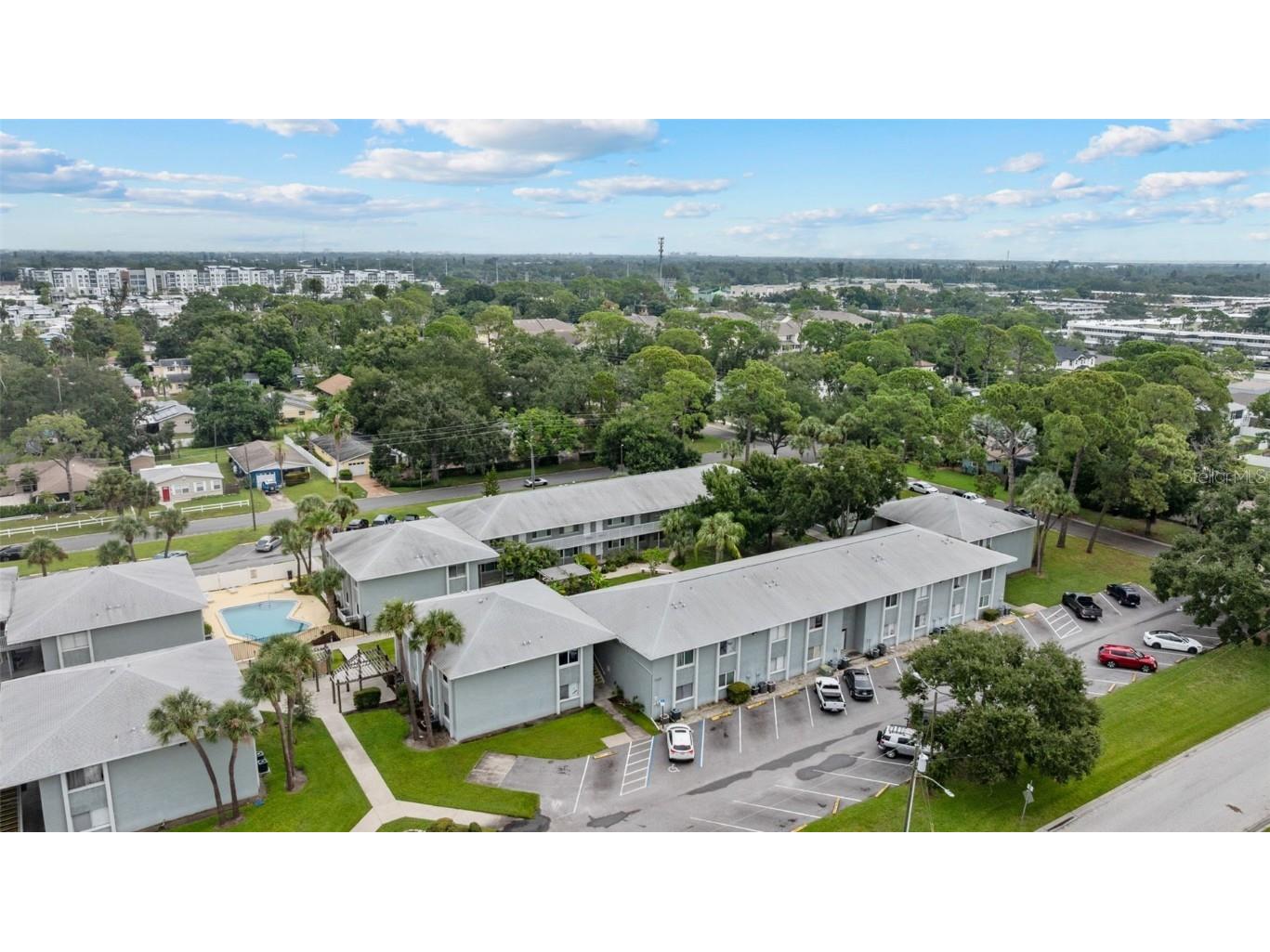 335 47th Avenue N Saint Petersburg FL 33703 TB8425350 image69