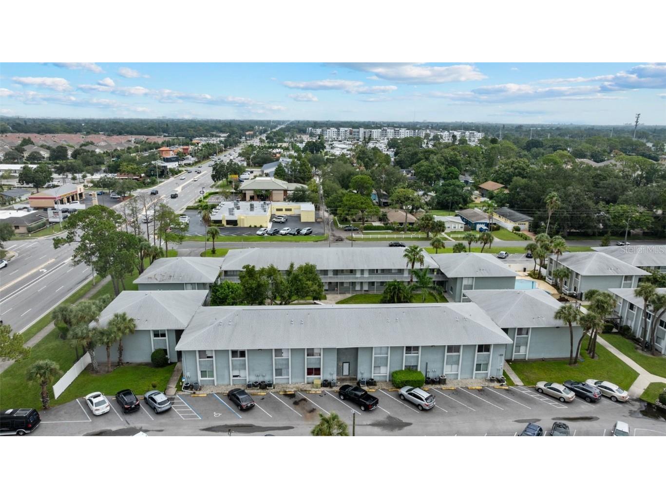 335 47th Avenue N Saint Petersburg FL 33703 TB8425350 image73