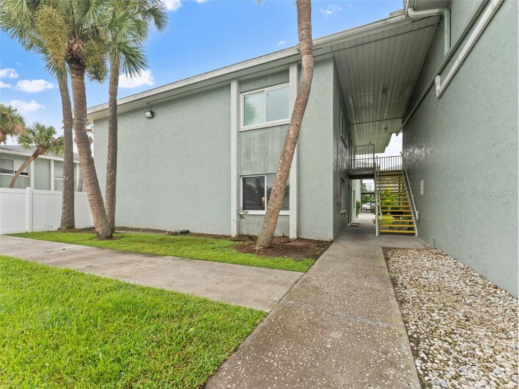 335 47th Avenue N Saint Petersburg FL 33703 TB8425352 image46