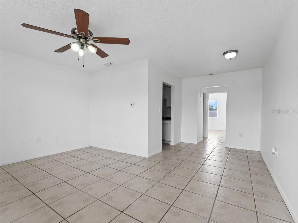 335 47th Avenue N Saint Petersburg FL 33703 TB8425352 image54