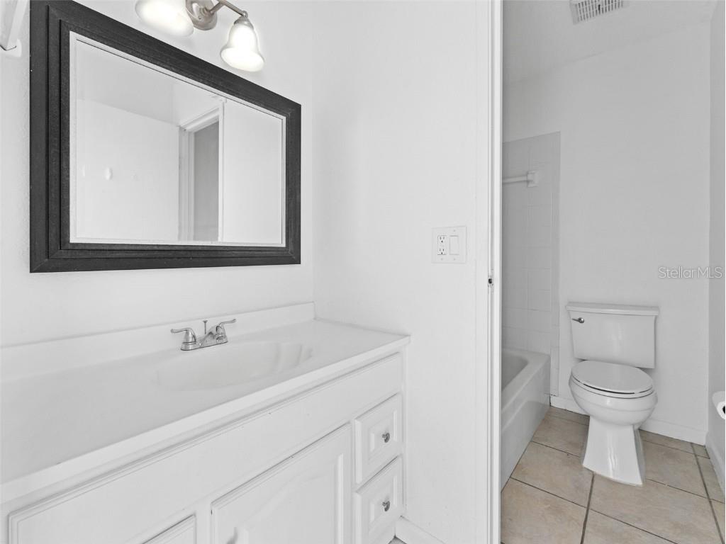 335 47th Avenue N Saint Petersburg FL 33703 TB8425352 image63