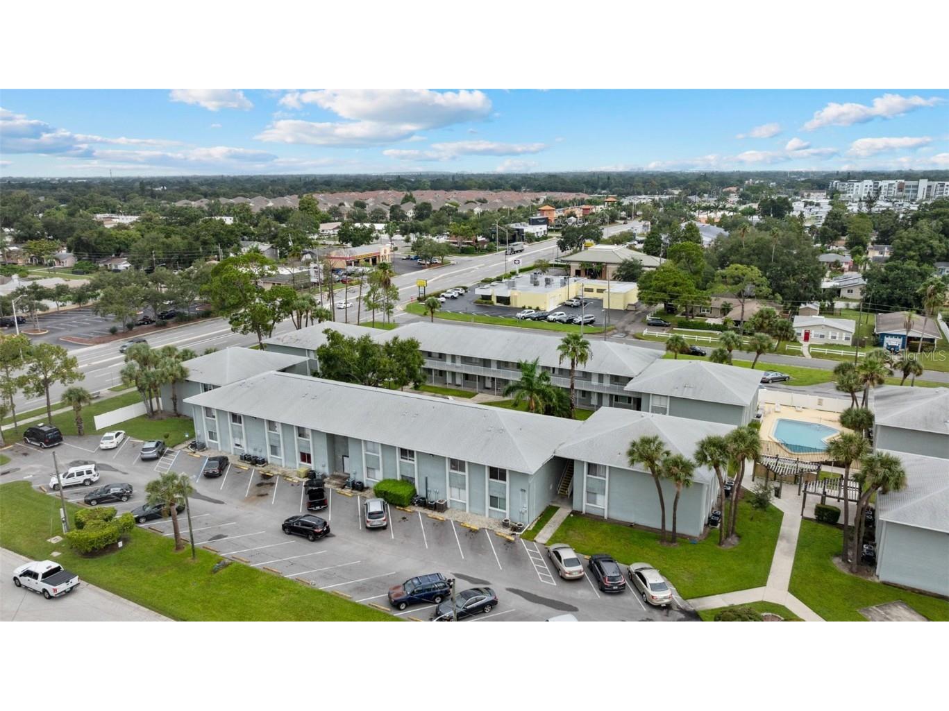 335 47th Avenue N Saint Petersburg FL 33703 TB8425352 image71