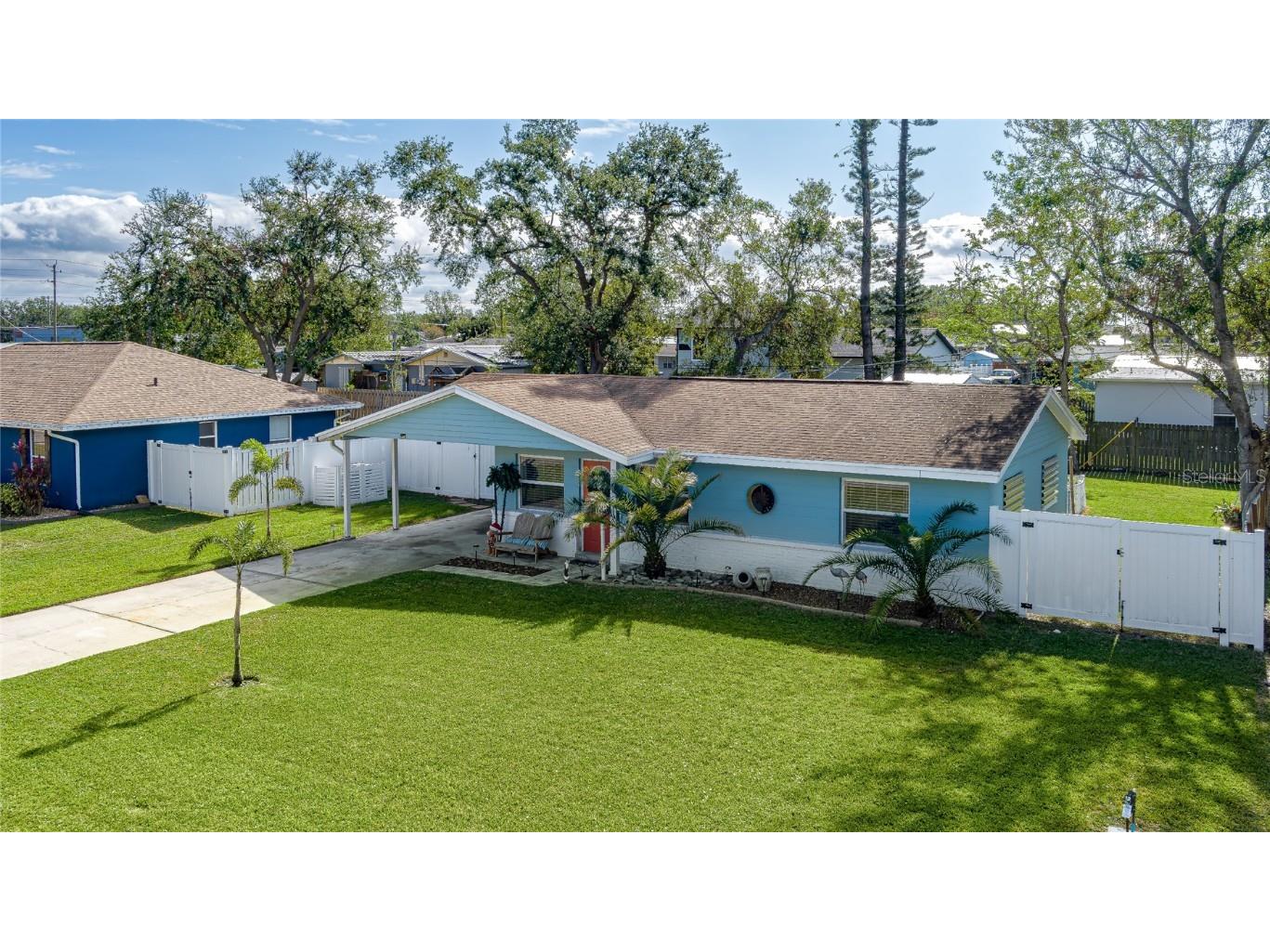 335 49th Street W Palmetto FL 34221 A4631696 image1