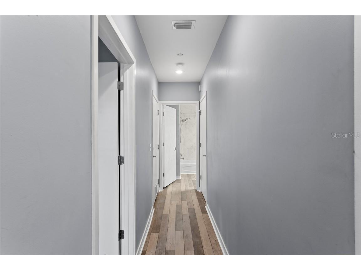 335 4th Avenue S Saint Petersburg FL 33701 TB8451730 image17