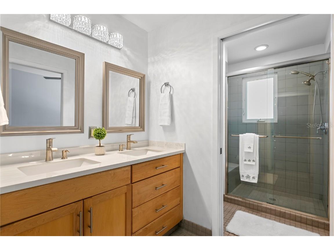 335 4th Avenue S Saint Petersburg FL 33701 TB8451730 image28