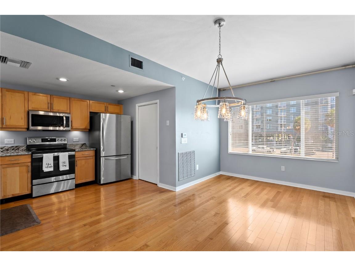 335 4th Avenue S Saint Petersburg FL 33701 TB8451730 image6