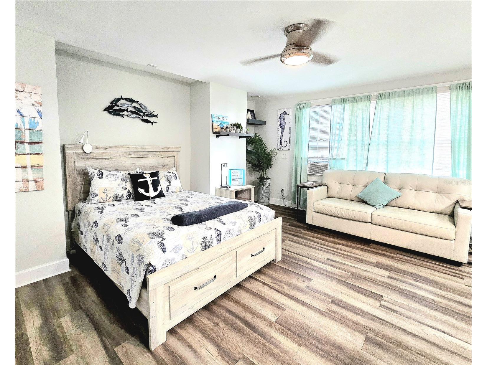 335 5th Avenue N Saint Petersburg FL 33701 TB8523860 image7