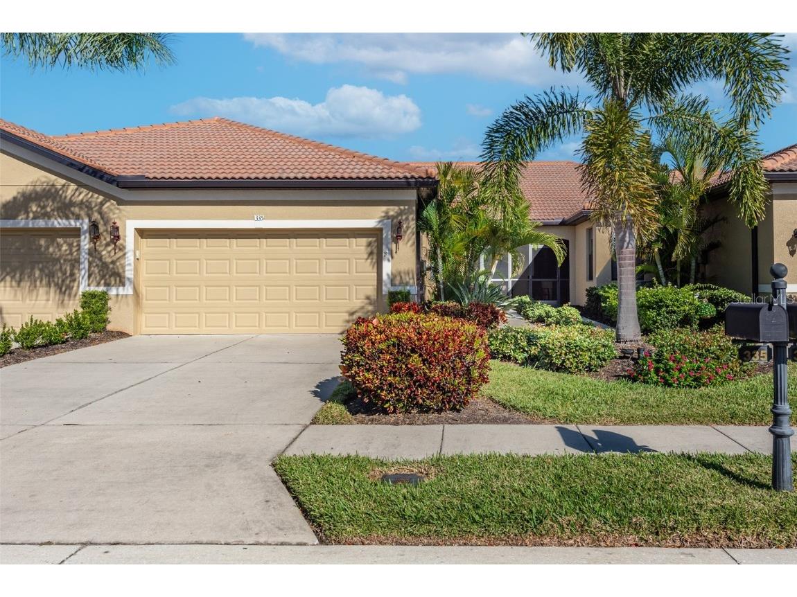 335 Bluewater Falls Court Apollo Beach FL 33572 T3492883 image1