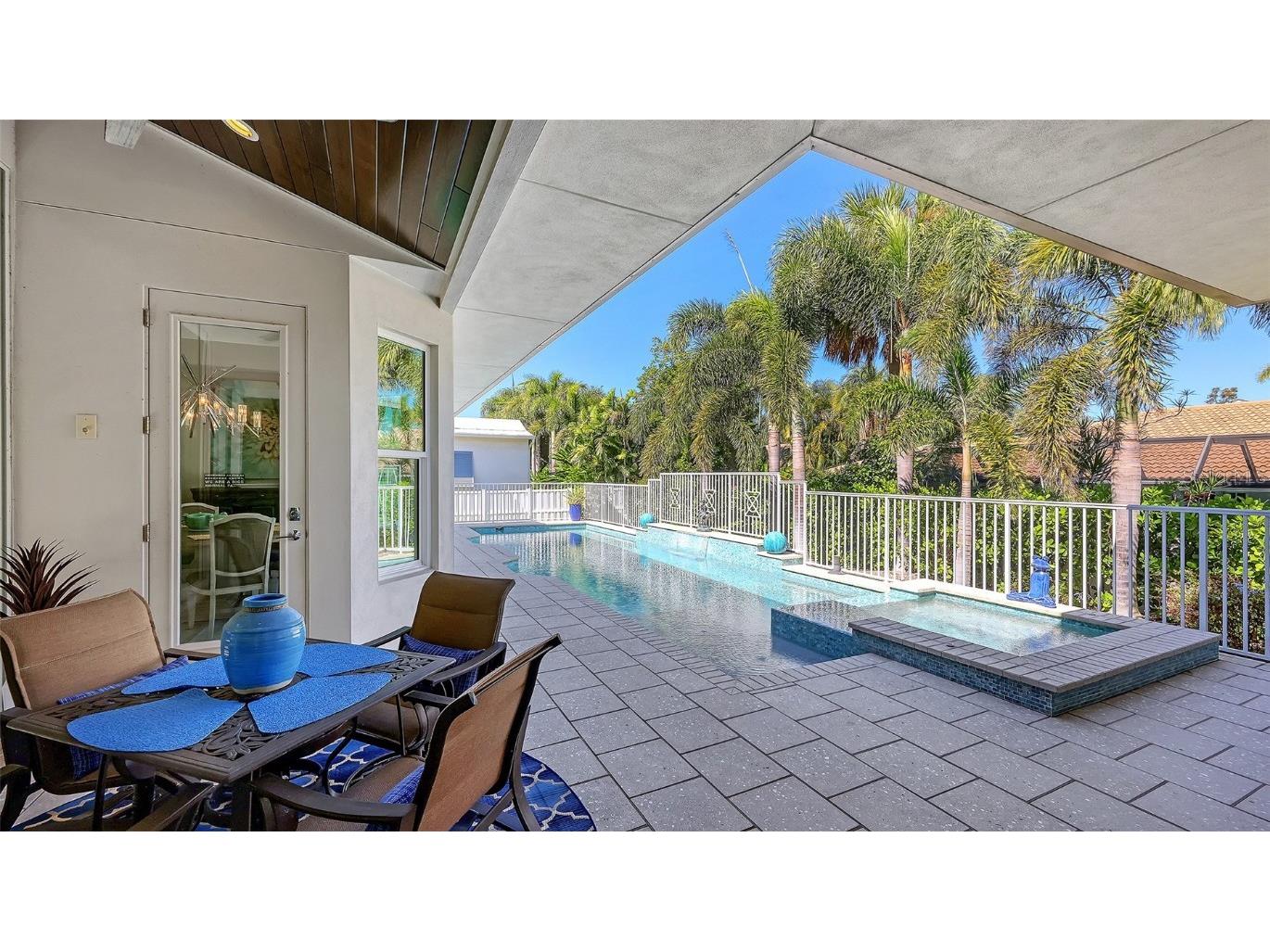 335 Bob White Way Sarasota FL 34236 A4670926 image10