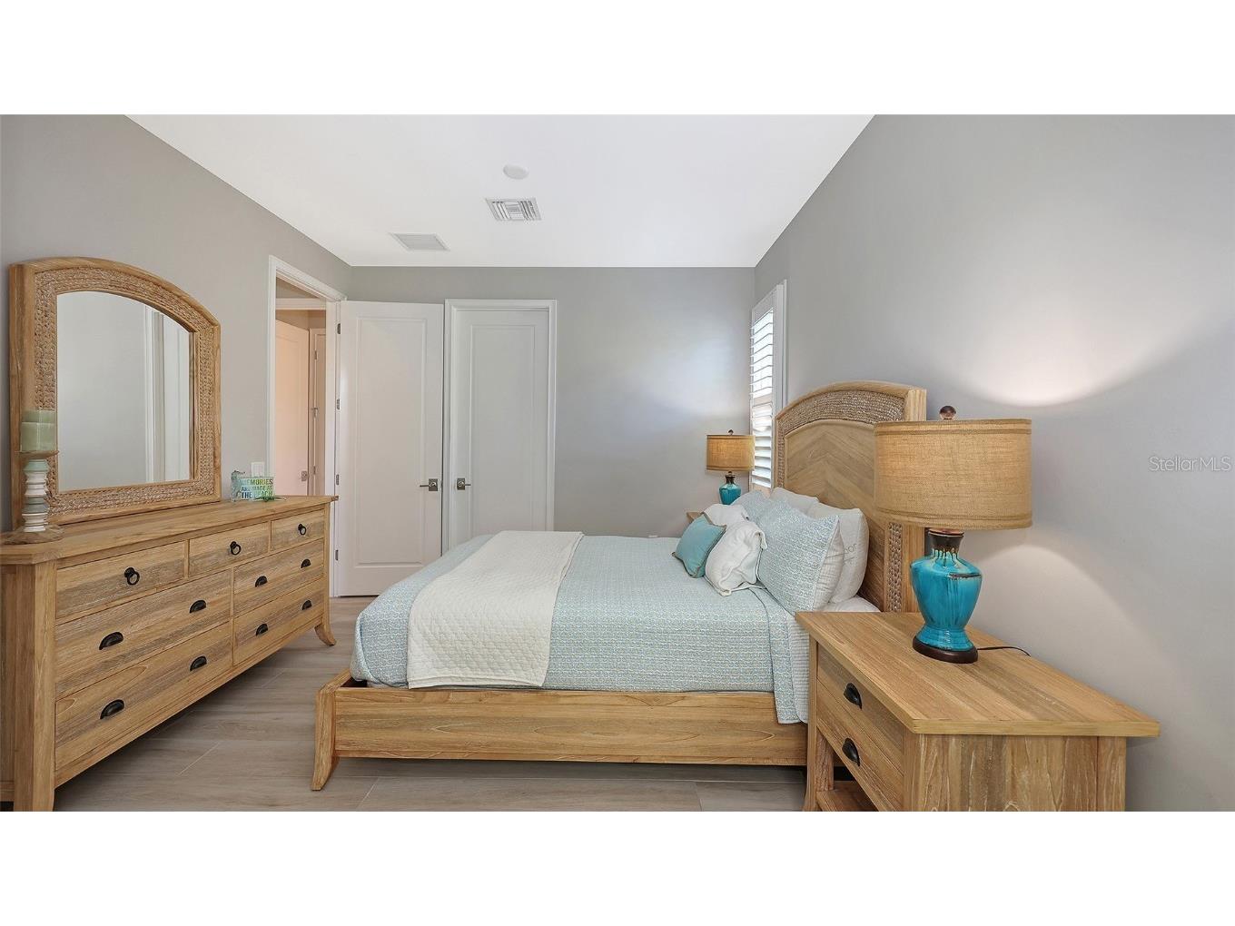 335 Bob White Way Sarasota FL 34236 A4670926 image36