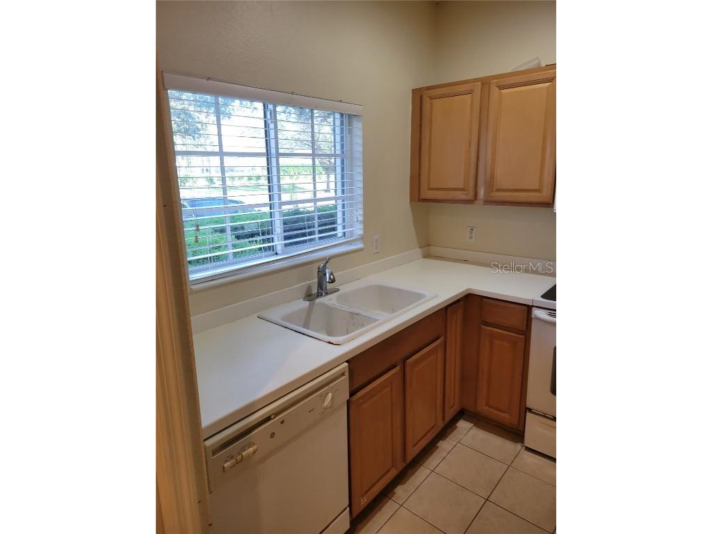 335 Cape Harbour Loop #105 Bradenton FL 34212 TB8450466 image5