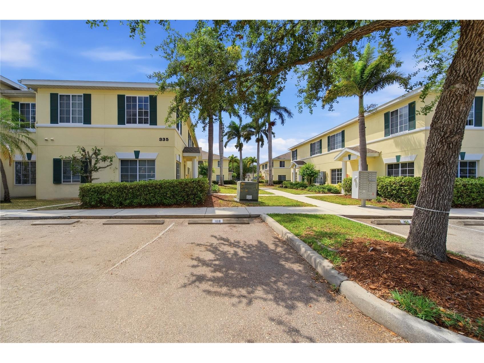 335 Cape Harbour Loop #108 Bradenton FL 34212 A4692717 image1