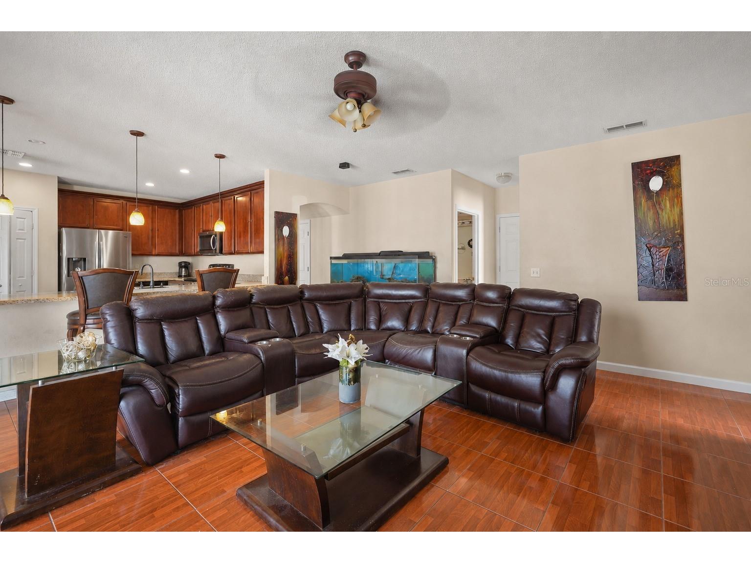 335 Churchill Court Kissimmee FL 34759 O6424757 image4
