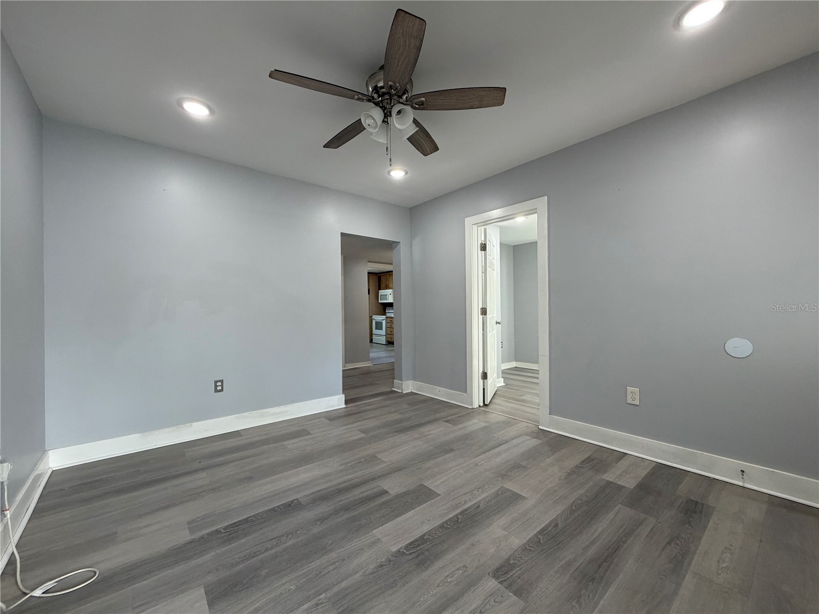 335 Maple Street Daytona Beach FL 32114 V4946974 image3