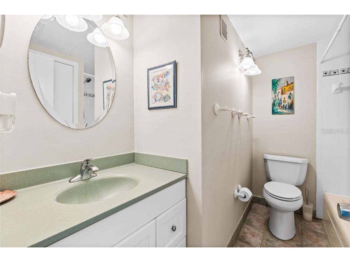 335 N Causeway #B010 New Smyrna Beach FL 32169 O6219582 image13