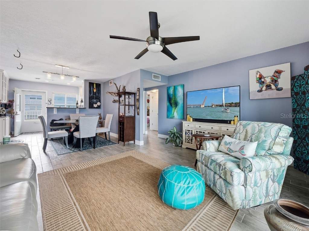 335 N Causeway #F24 New Smyrna Beach FL 32169 NS1086304 image3