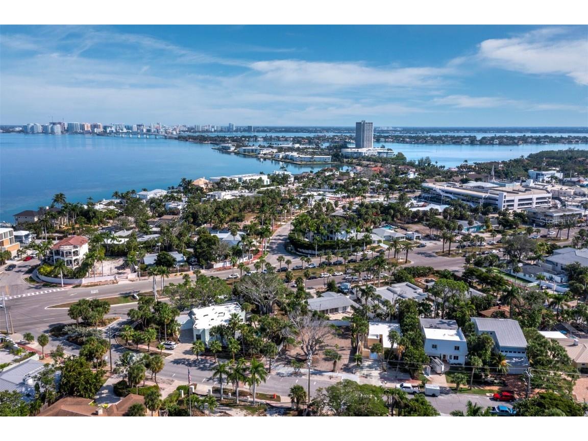 335 N Washington Drive Sarasota FL 34236 A4671235 image6