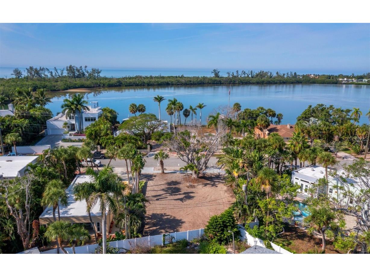 335 N Washington Drive Sarasota FL 34236 A4671235 image9