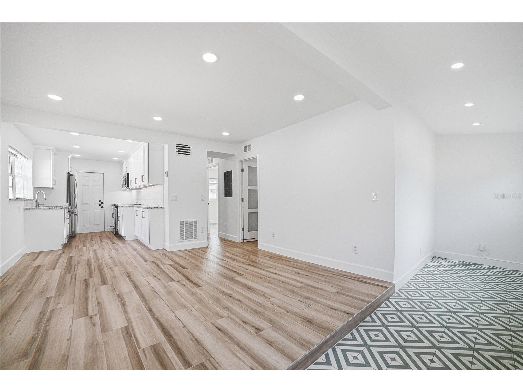 335 NE 12th Avenue Boynton Beach FL 33435 O6414557 image3