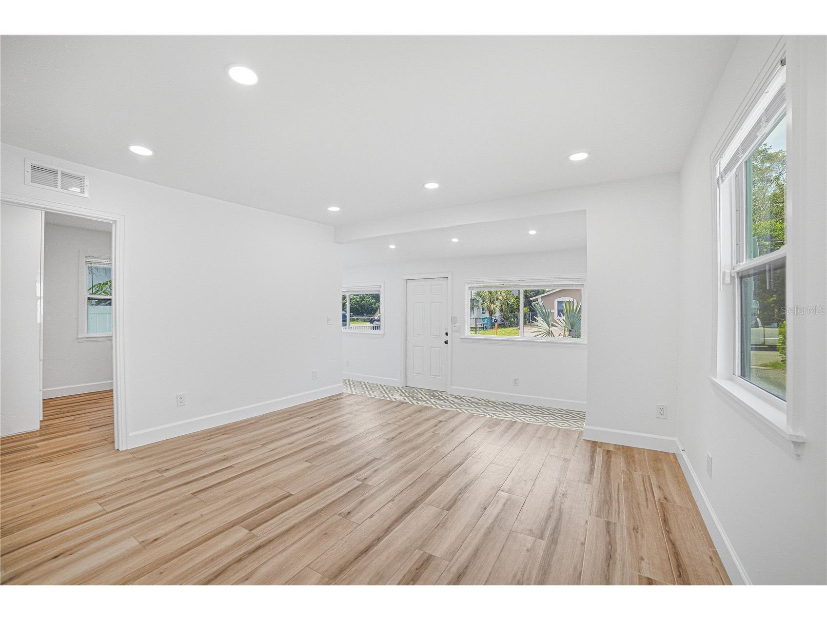 335 NE 12th Avenue Boynton Beach FL 33435 O6414557 image5