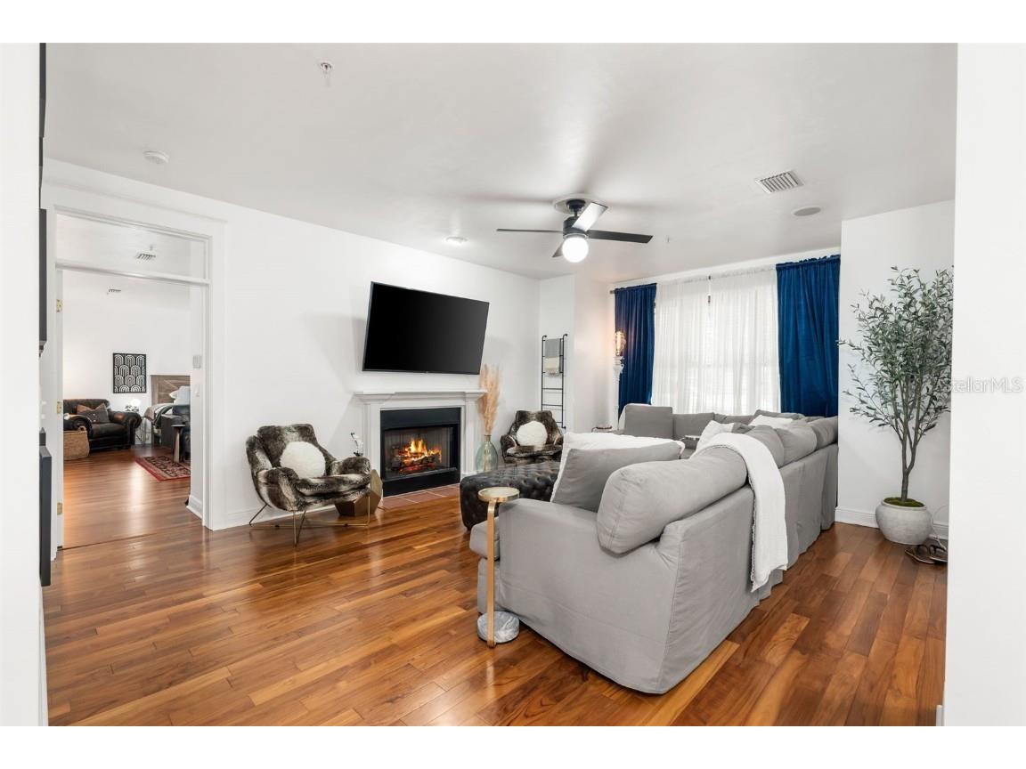 335 NE 2nd Avenue Gainesville FL 32601 GC533263 image7