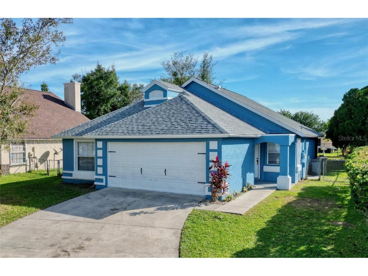 335 Oceanside Court Kissimmee FL 34743 O6163092 image1