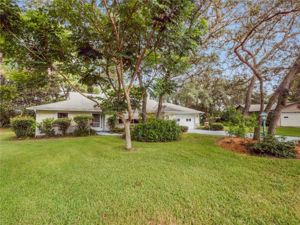 335 River Glass Court Leesburg FL 34788 L4939076 image1