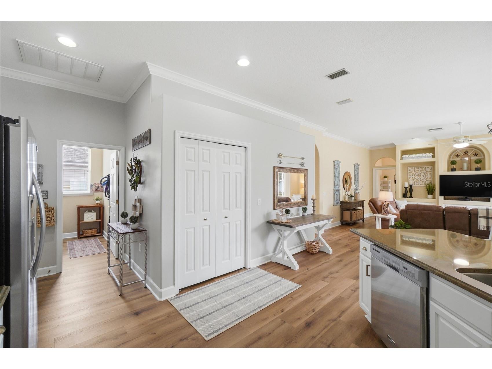 335 Ruby Lake Loop Winter Haven FL 33884 L4962358 image17