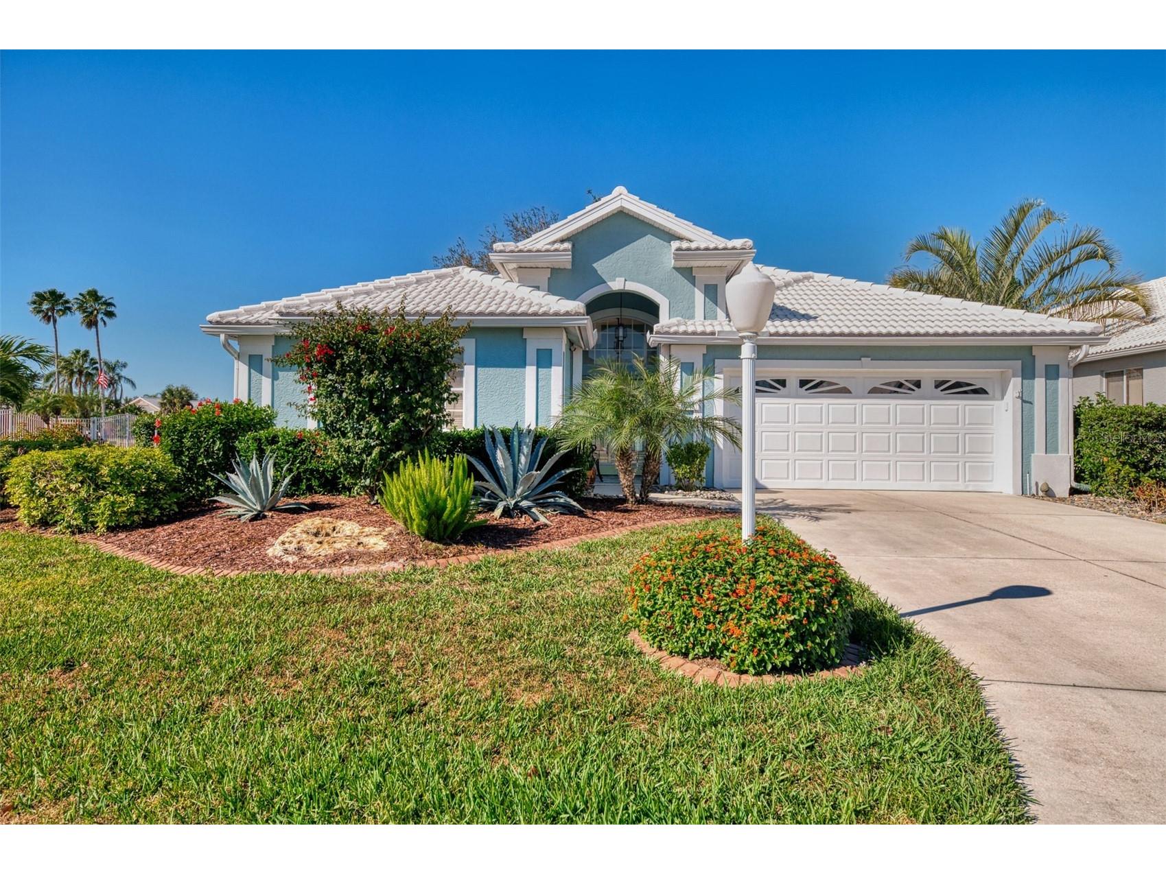 335 Saint George Court #1 Venice FL 34293 D6145894 image1