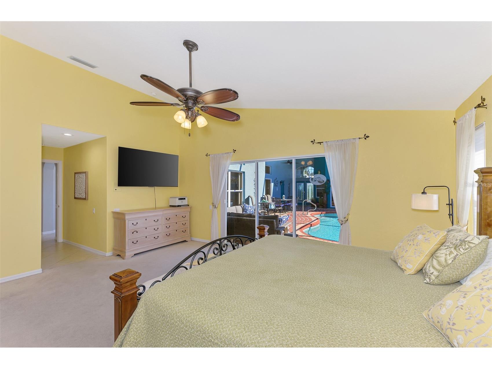 335 Saint George Court #1 Venice FL 34293 D6145894 image40