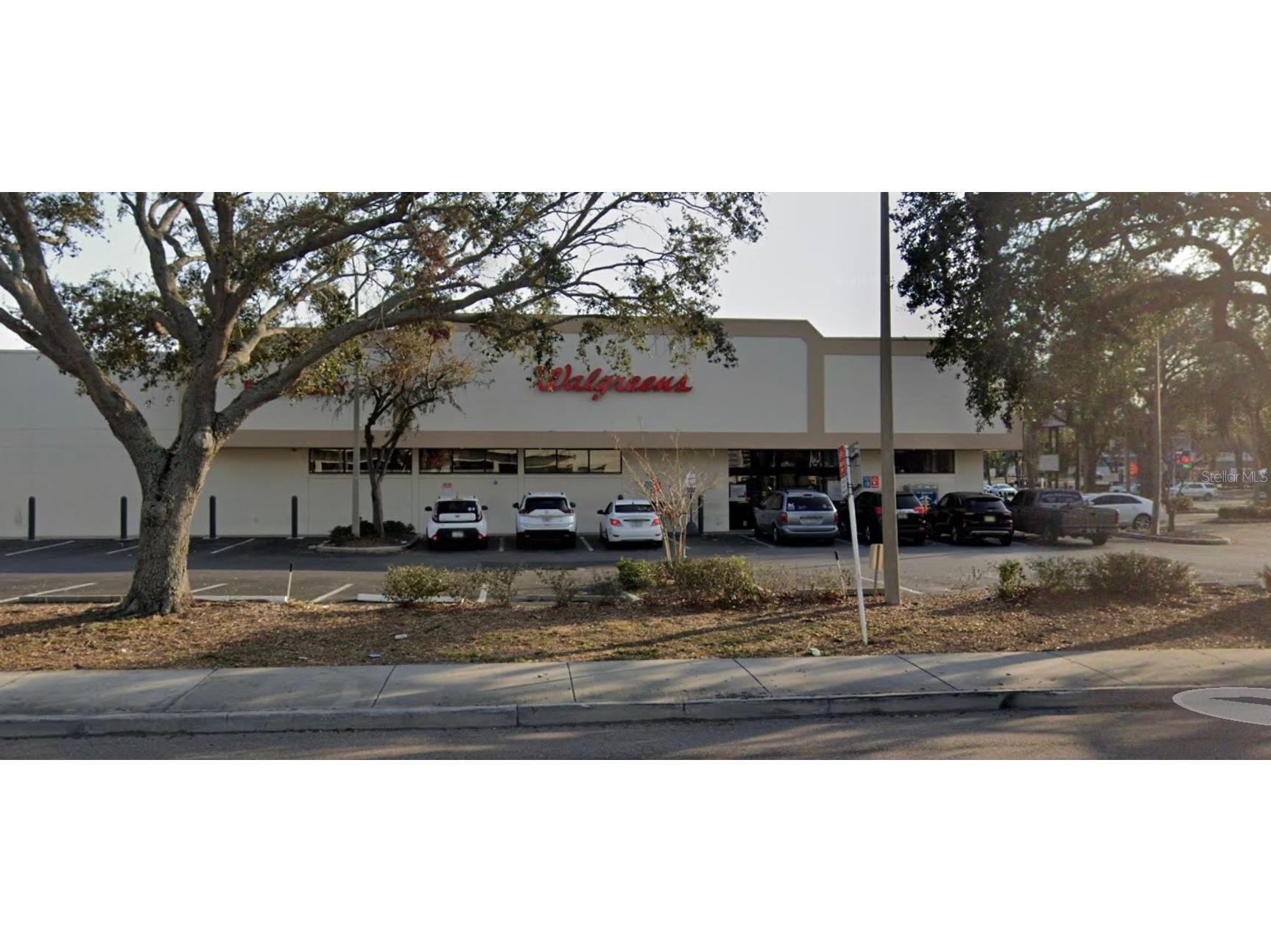 3350 Central Avenue Saint Petersburg FL 33712 TB8466800 image1