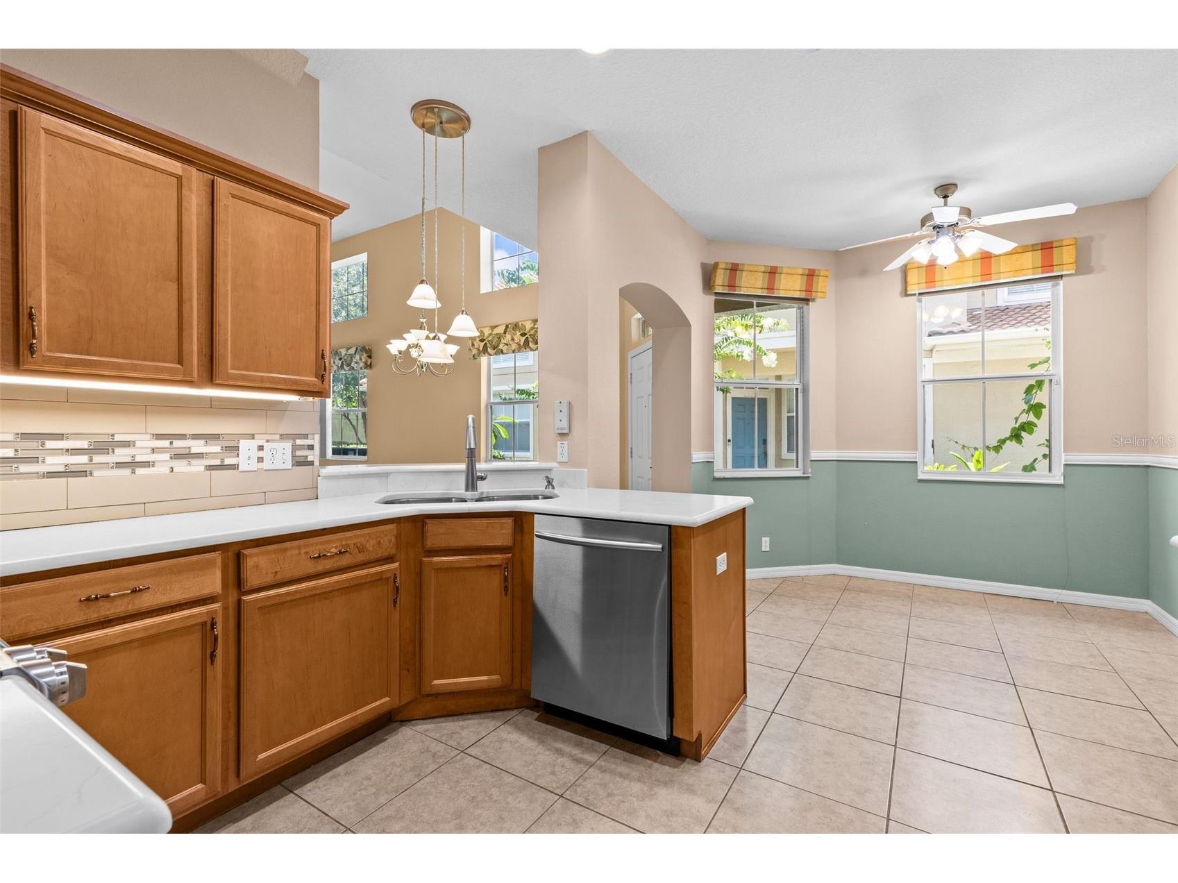 3350 Covered Bridge Drive W Dunedin FL 34698 TB8521723 image15