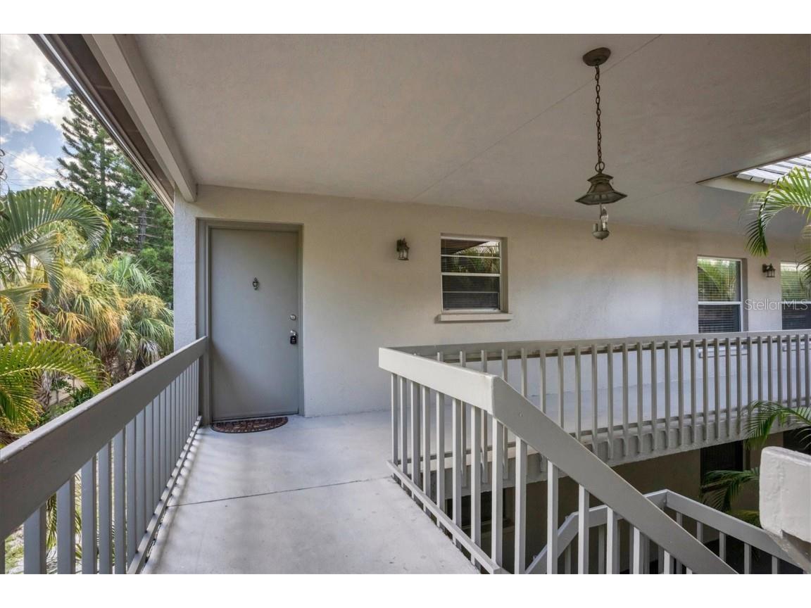 3350 S Osprey Avenue #211A Sarasota FL 34239 A4578958 image1