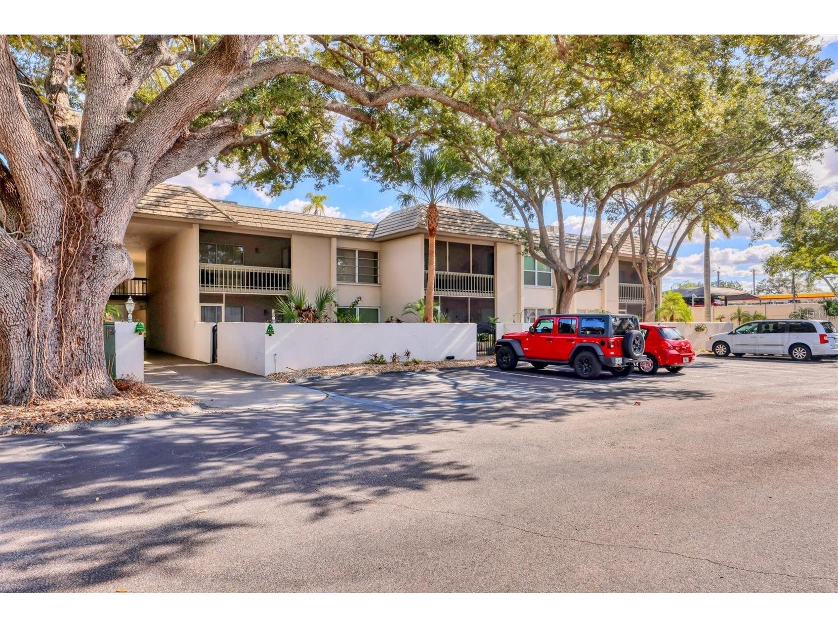 3350 S Osprey Avenue #211A Sarasota FL 34239 A4676199 image23