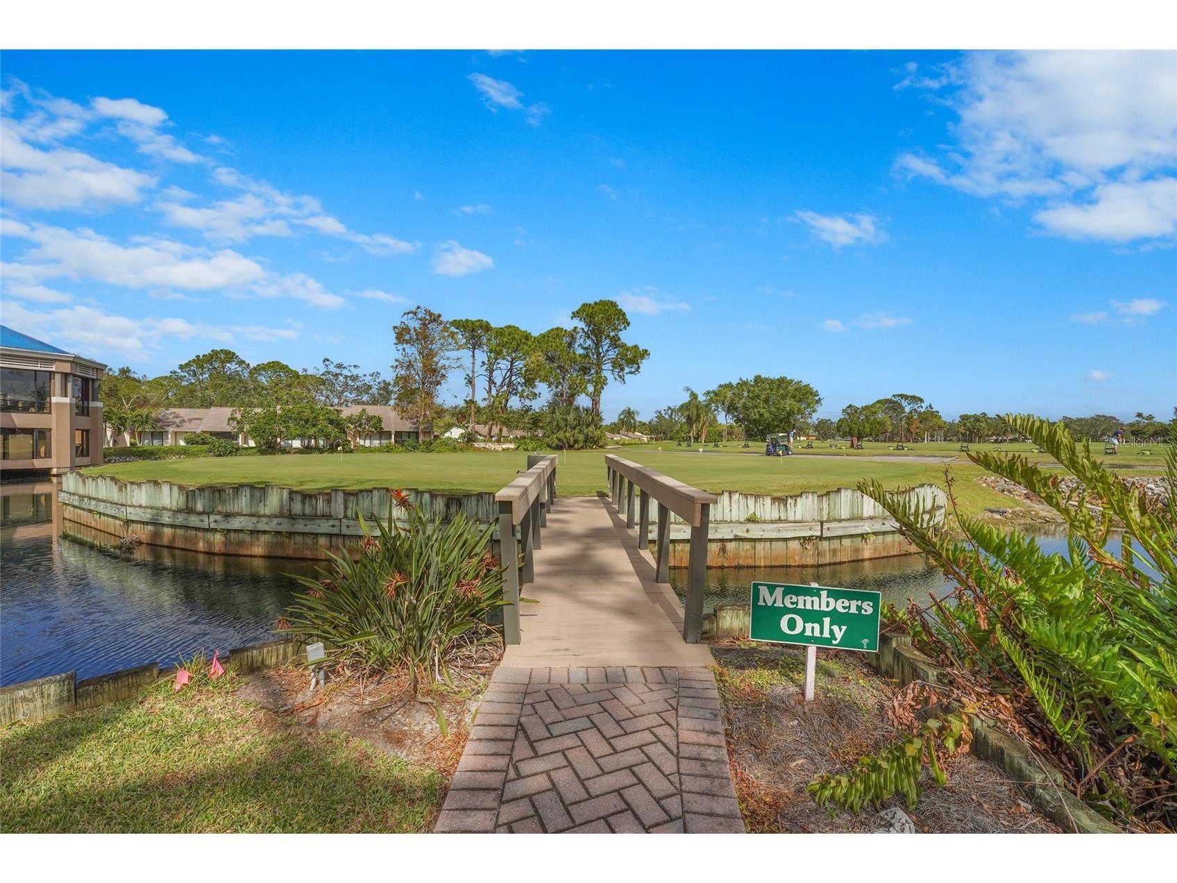 3350 W Chelmsford Court #13 Sarasota FL 34235 TB8466391 image61