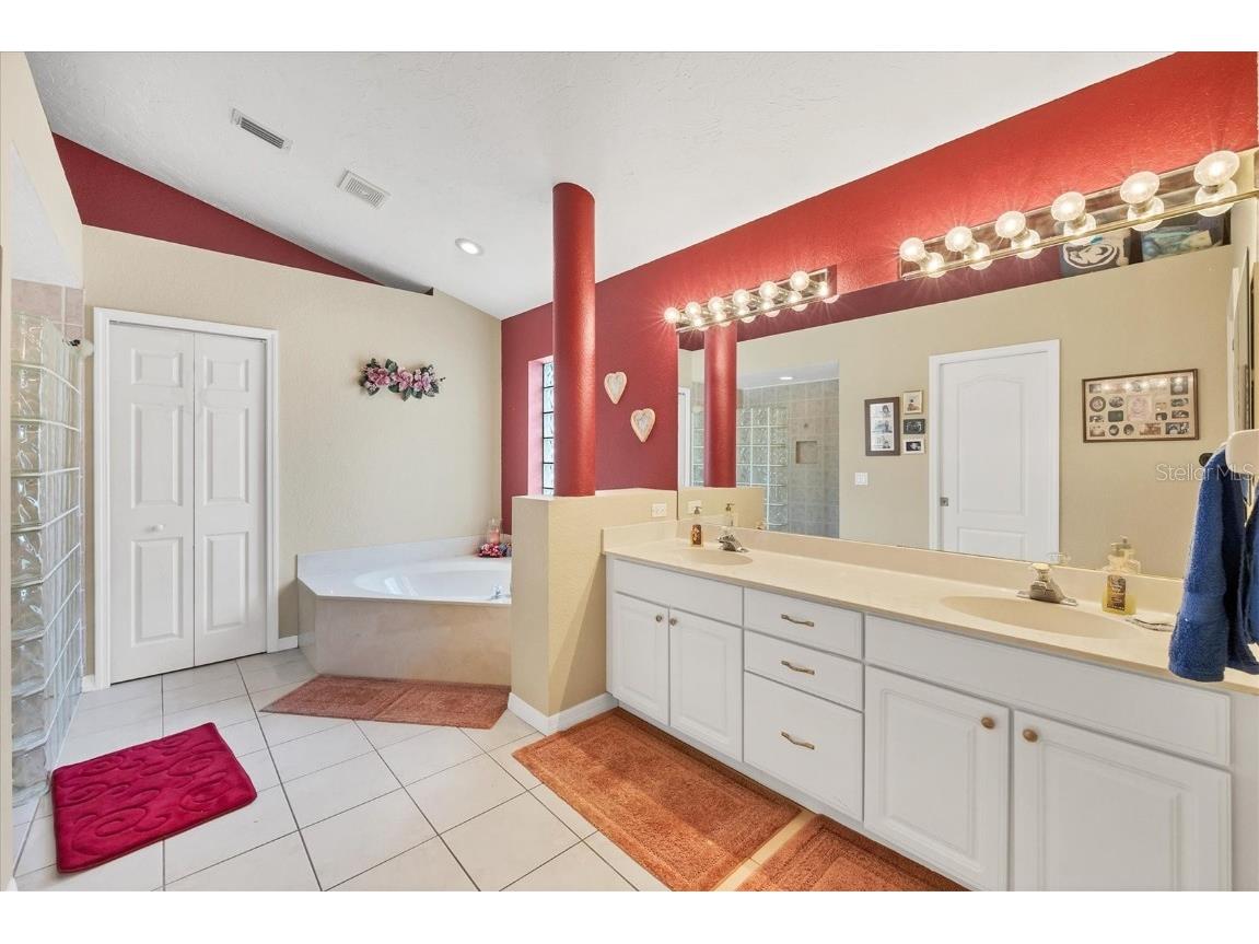 3350 Yonge Avenue #31 Sarasota FL 34235 A4669848 image15