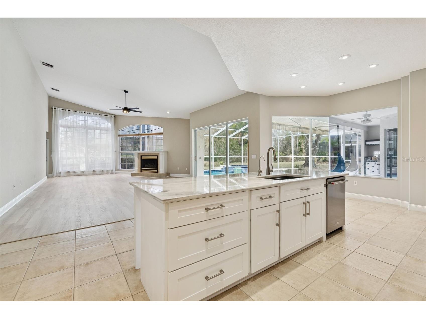 3351 Bristol Place Tarpon Springs FL 34688 TB8482613 image39
