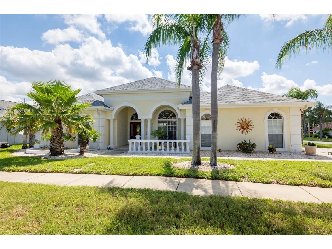 3351 Glenwood Circle Holiday FL 34691 W7856663 image1