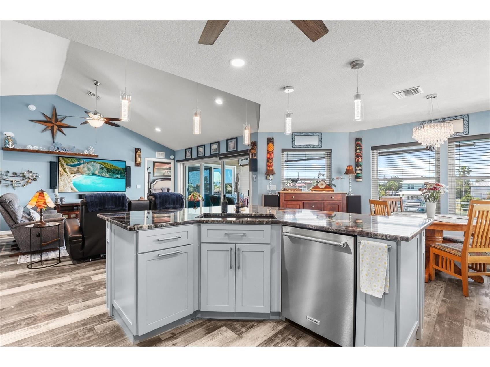 3351 Poinsettia Drive Hernando Beach FL 34607 - INDIRECT GULF ACCESS WITH LIFT W7885204 image27