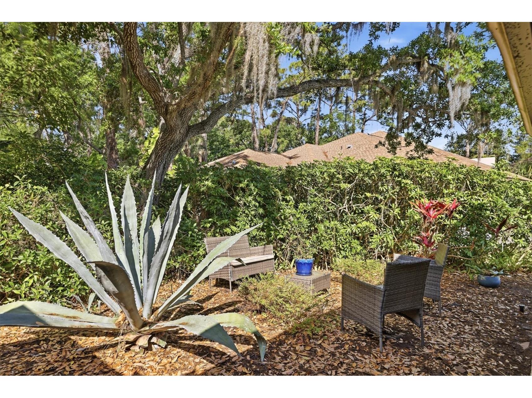 3351 Thornwood Road #3351 Sarasota FL 34231 A4687754 image4